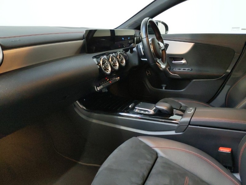 Used Mercedes-Benz CLA 2023 for sale - 76779308: Photo 5