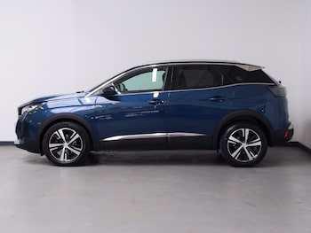 Used Peugeot 3008 2023 for sale - 78580102: Photo