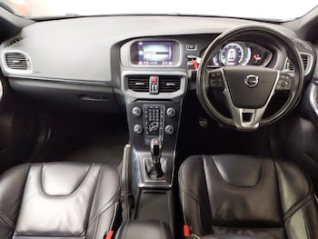 Used Volvo V40 2017 for sale - 78515646: Photo
