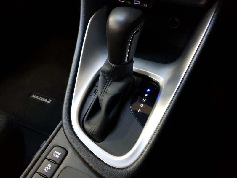 Used Mazda Mazda2 HYBRID 2024 for sale - 76911875: Photo 13