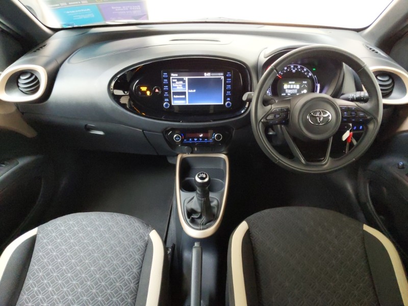Used Toyota Aygo X 2023 for sale - 78225076: Photo 2