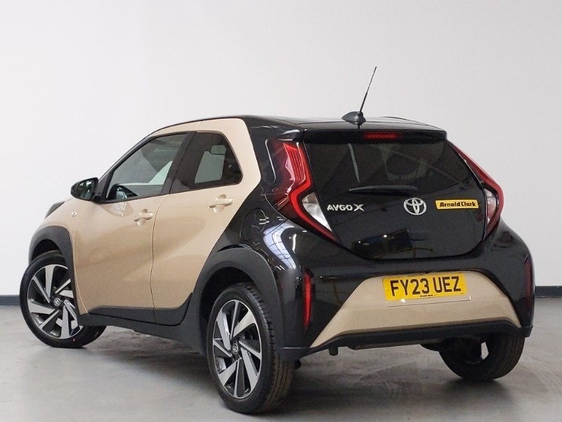 Used Toyota Aygo X 2023 for sale - 78225076: Photo 3