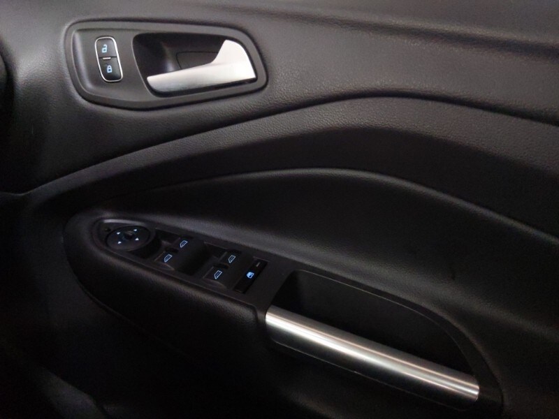 Used Ford Kuga 2018 for sale - 77907403: Photo 17