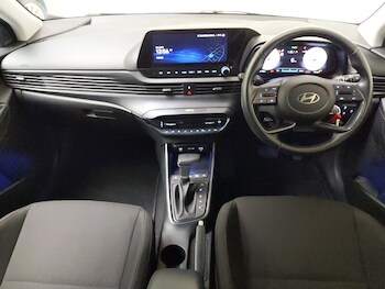 Used Hyundai i20 2024 for sale - 76450788: Photo