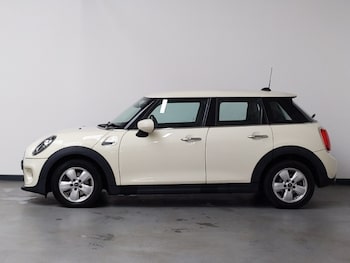 Used MINI Hatch 2020 for sale - 79332362: Photo