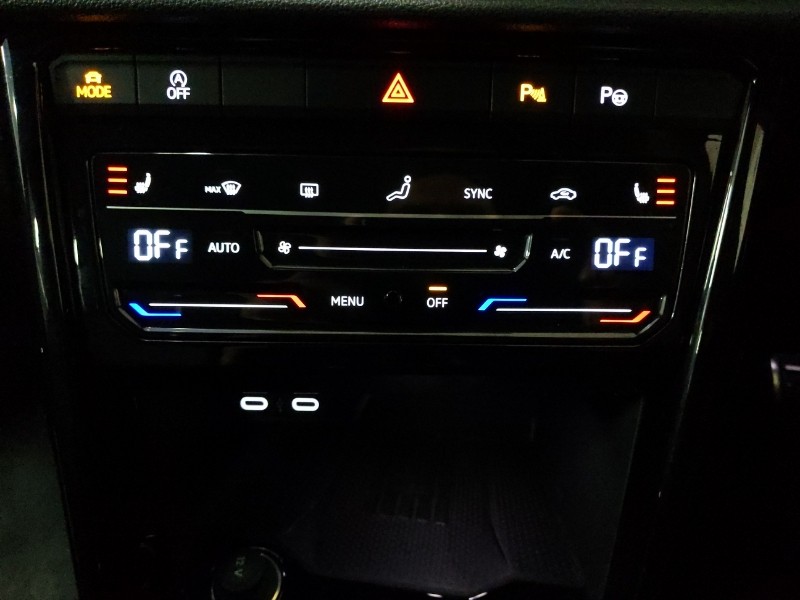 Used Volkswagen T-Roc 2025 for sale - 76947311: Photo 13