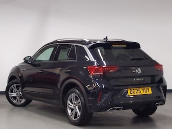 Used Volkswagen T-Roc 2025 for sale - 76947311: Photo