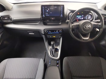 Used Toyota Yaris 2021 for sale - 78391318: Photo