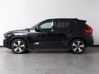 Used Volvo XC40 2023 for sale - 79200982: Photo