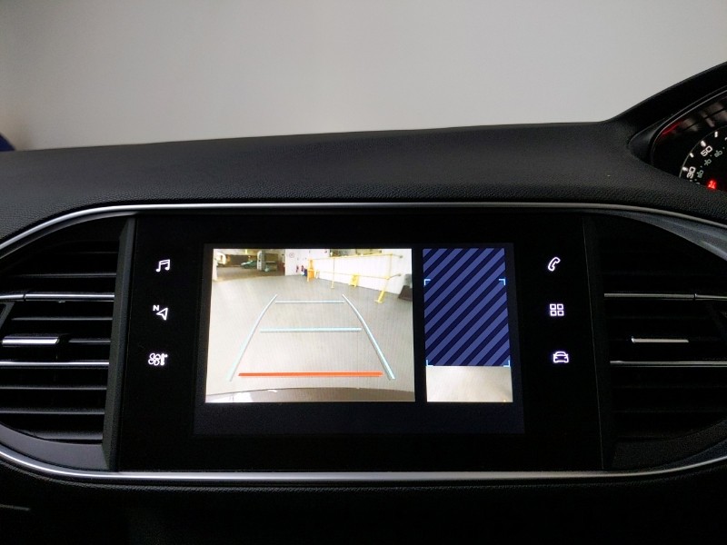 Used Peugeot 308 2018 for sale - 76511731: Photo 11