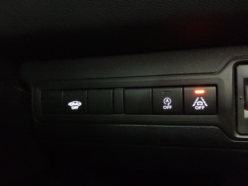 Used Peugeot 308 2018 for sale - 76511731: Photo 18