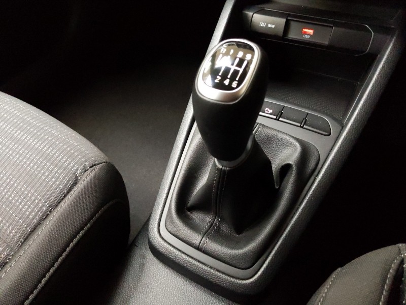 Used Kia Stonic 2022 for sale - 76560390: Photo 12