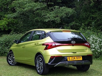 Used Hyundai i20 2024 for sale - 75513882: Photo