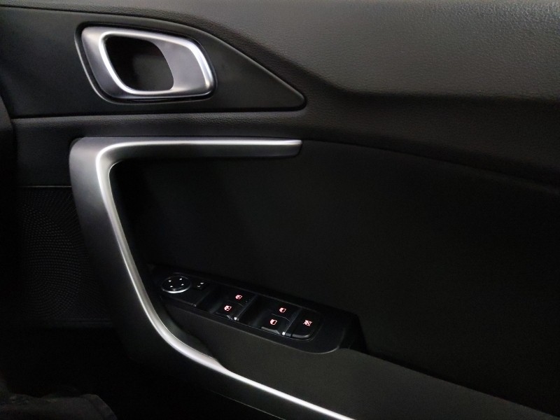 Used Kia XCeed 2021 for sale - 76822342: Photo 17