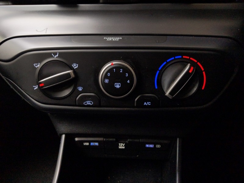 Used Hyundai i20 2023 for sale - 77922231: Photo 13