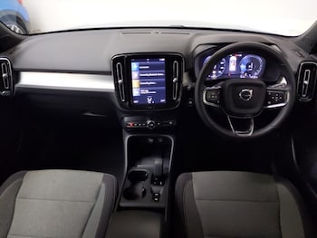 Used Volvo XC40 2023 for sale - 78692914: Photo