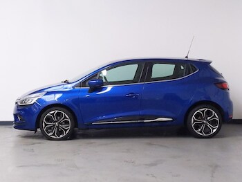 Used Renault Clio 2018 for sale - 78253055: Photo