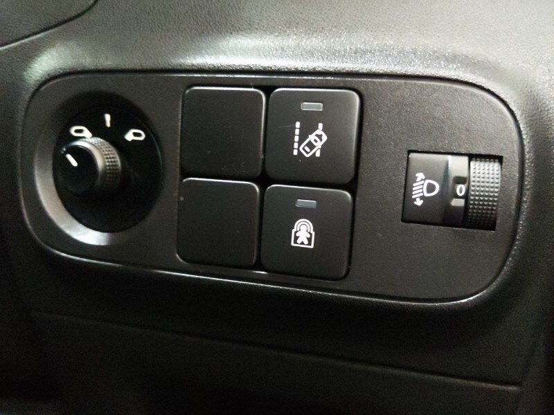 Used Citroen C3 2023 for sale - 76737041: Photo 18