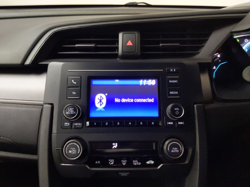 Used Honda Civic 2018 for sale - 77999349: Photo 11