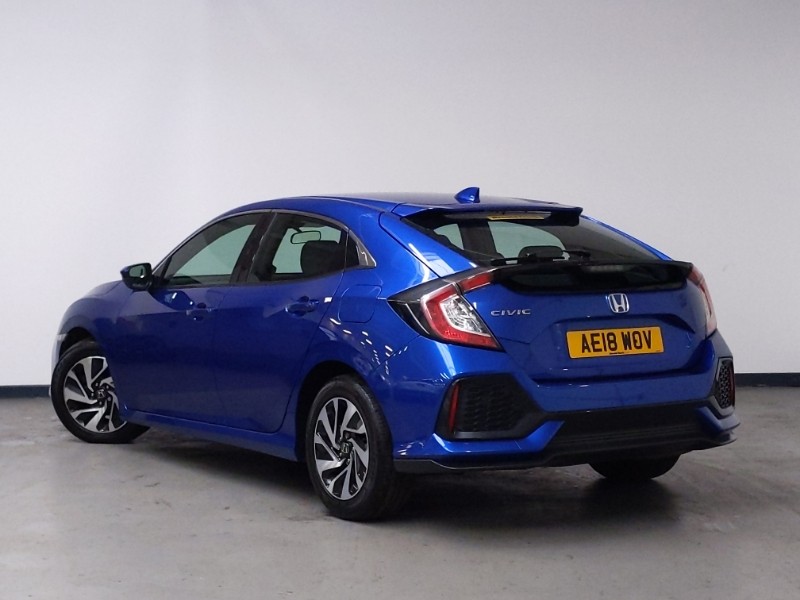 Used Honda Civic 2018 for sale - 77999349: Photo 3