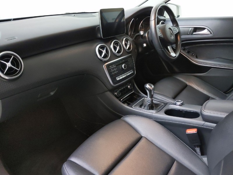 Used Mercedes-Benz A-Class 2016 for sale - 76393027: Photo 5