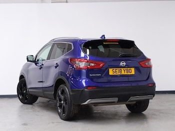 Used Nissan Qashqai 2018 for sale - 77800023: Photo
