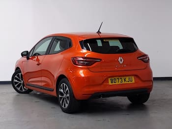 Used Renault Clio 2023 for sale - 79631057: Photo