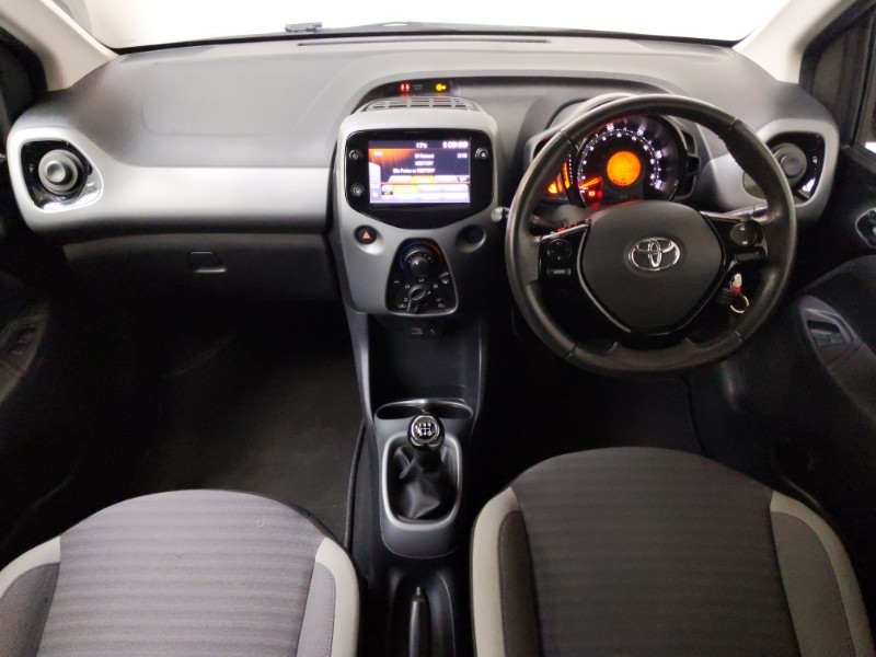 Used Toyota AYGO 2020 for sale - 77885744: Photo 2
