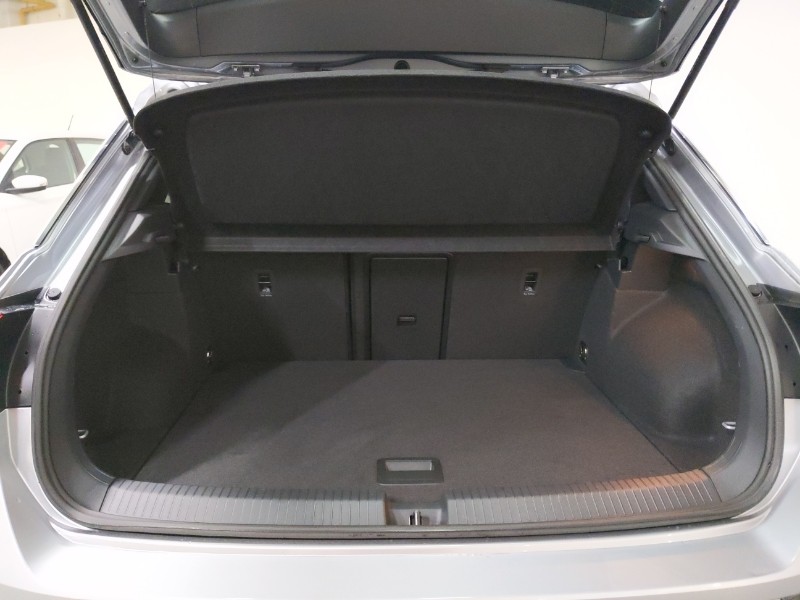 Used Volkswagen T-Roc 2025 for sale - 77107962: Photo 8