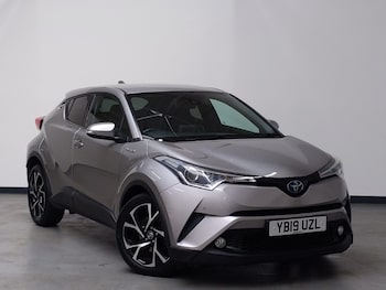 Used Toyota C-HR 2019 for sale - 79493382: Photo