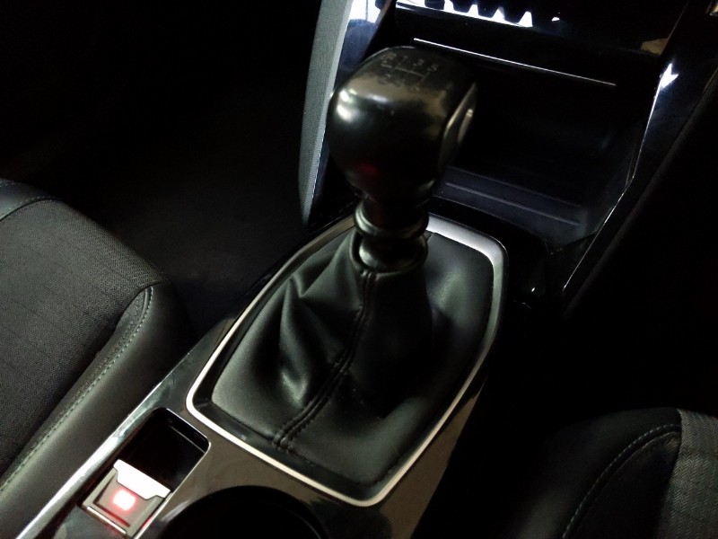 Used Peugeot 2008 2022 for sale - 77793133: Photo 13