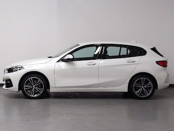 Used BMW 1 Series 2023 for sale - 76213134: Photo