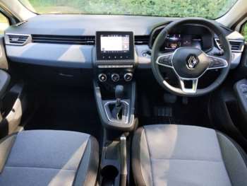 Used Renault Clio 2024 for sale - 74647105: Photo
