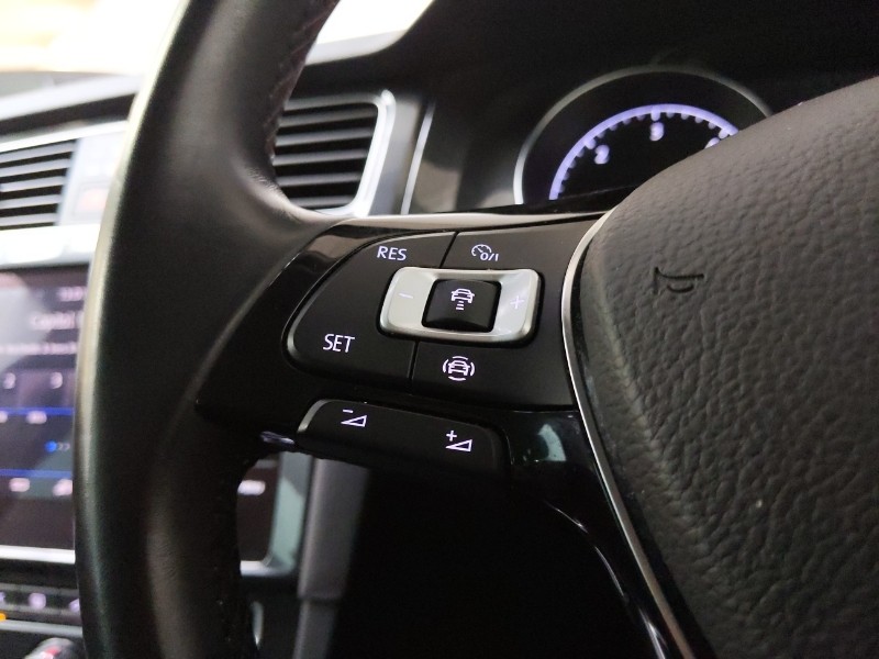 Used Volkswagen Golf 2019 for sale - 76343328: Photo 17