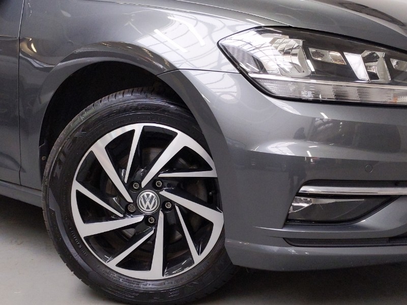 Used Volkswagen Golf 2019 for sale - 76343328: Photo 9