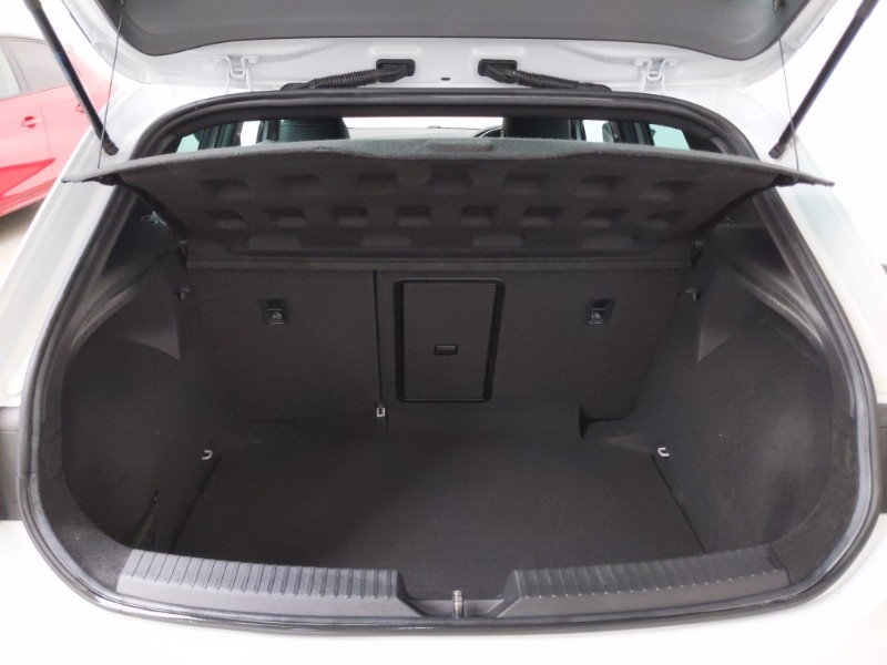 Used SEAT Leon 2019 for sale - 77969234: Photo 8