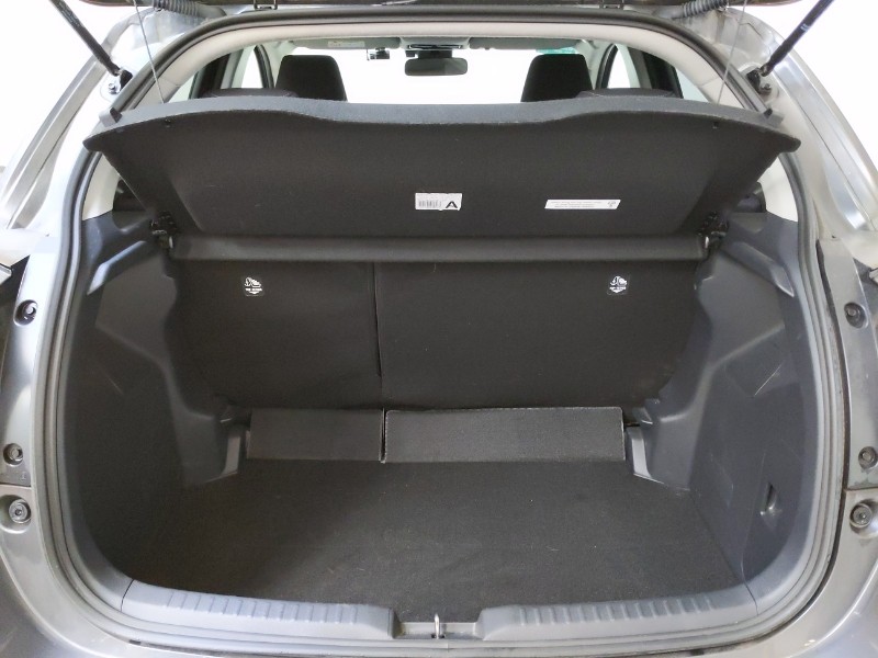 Used Toyota Yaris 2022 for sale - 76651542: Photo 8