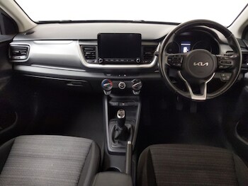Used Kia Stonic 2023 for sale - 78860847: Photo