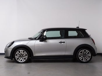 Used MINI Cooper 2025 for sale - 79056255: Photo
