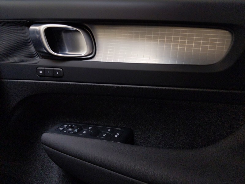 Used Volvo XC40 2022 for sale - 78178646: Photo 17