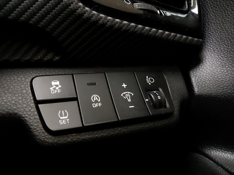 Used Kia Stonic 2022 for sale - 76383787: Photo 18