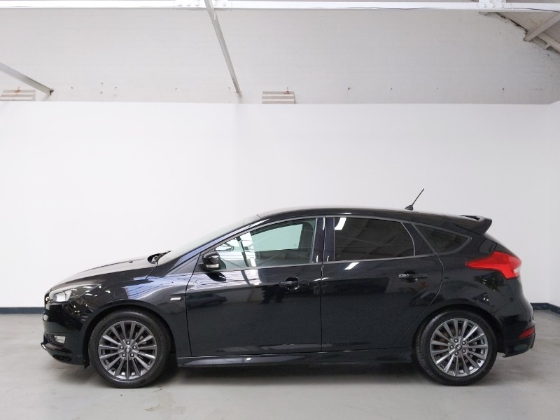 Used Ford Focus 2018 for sale - 77034974: Photo 4