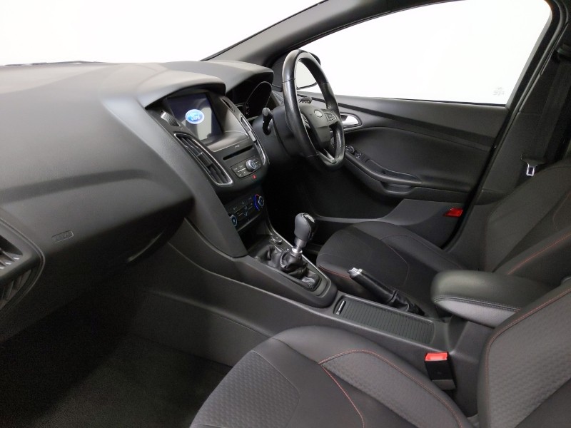 Used Ford Focus 2018 for sale - 77034974: Photo 5