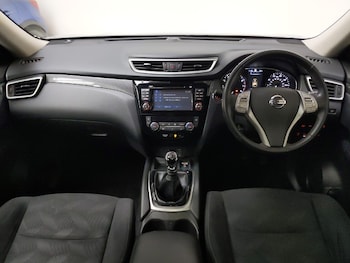 Used Nissan X-Trail 2017 for sale - 75695769: Photo
