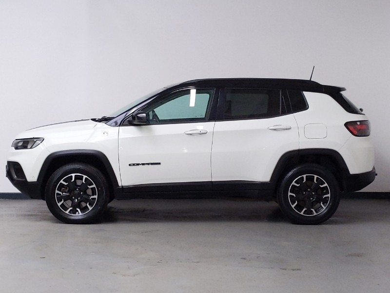 Used Jeep Compass 2023 for sale - 76964098: Photo 4