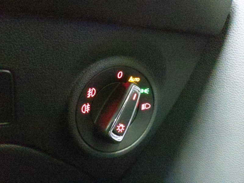 Used SEAT Leon 2019 for sale - 76628668: Photo 19