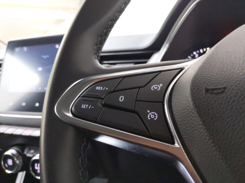 Used Renault Captur 2023 for sale - 78225062: Photo 16