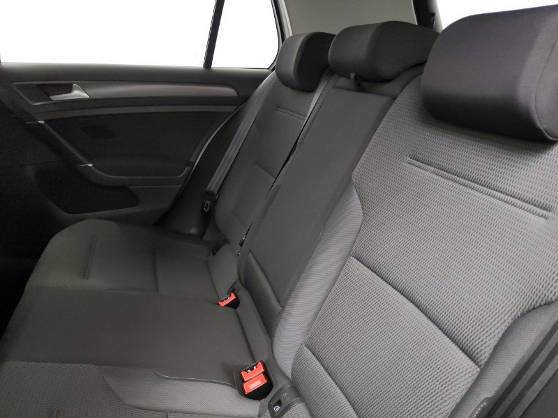 Used Volkswagen Golf 2019 for sale - 76369604: Photo 6