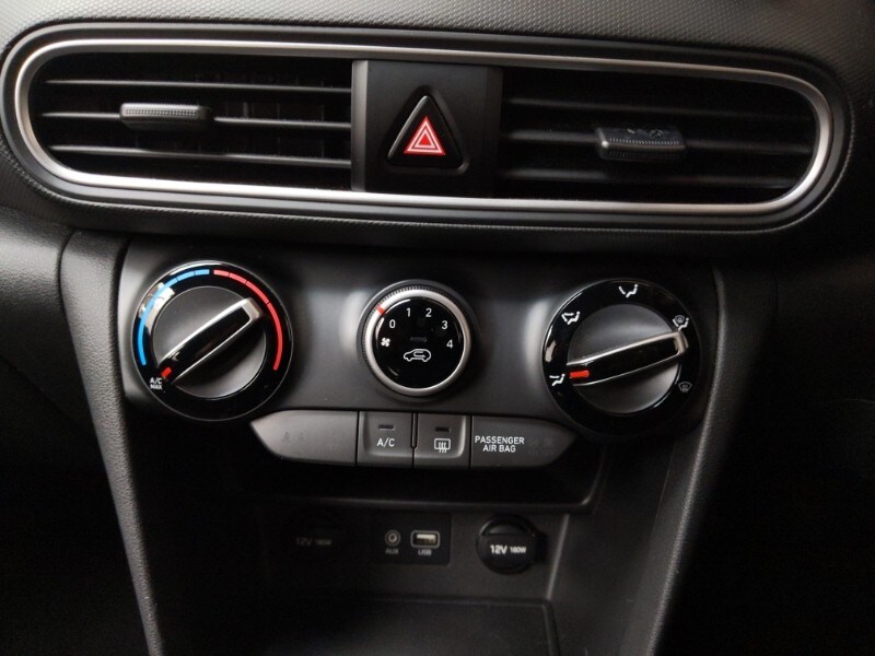 Used Hyundai KONA 2018 for sale - 78164052: Photo 13