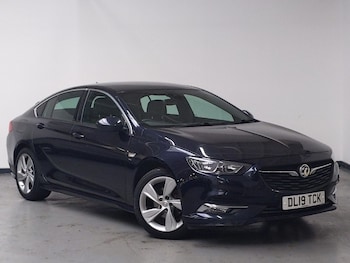 Used Vauxhall Insignia 2019 for sale - 75971795: Photo